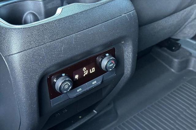2025 Chevrolet Traverse FWD LT