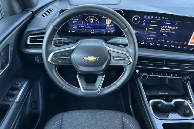 2025 Chevrolet Traverse FWD LT