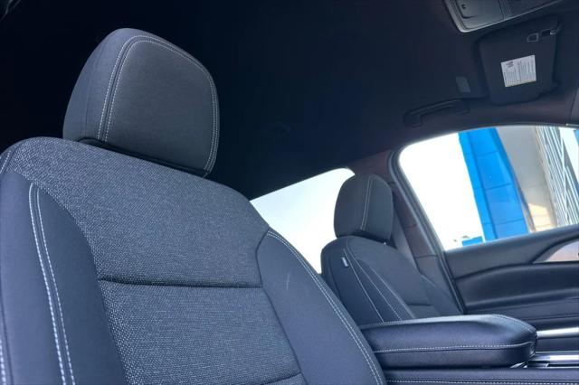2025 Chevrolet Traverse FWD LT