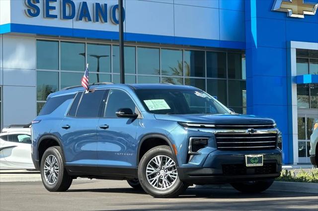 2025 Chevrolet Traverse FWD LT
