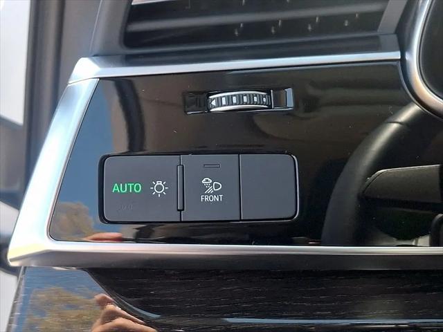 2023 Audi Q7 Premium 55 TFSI quattro Tiptronic