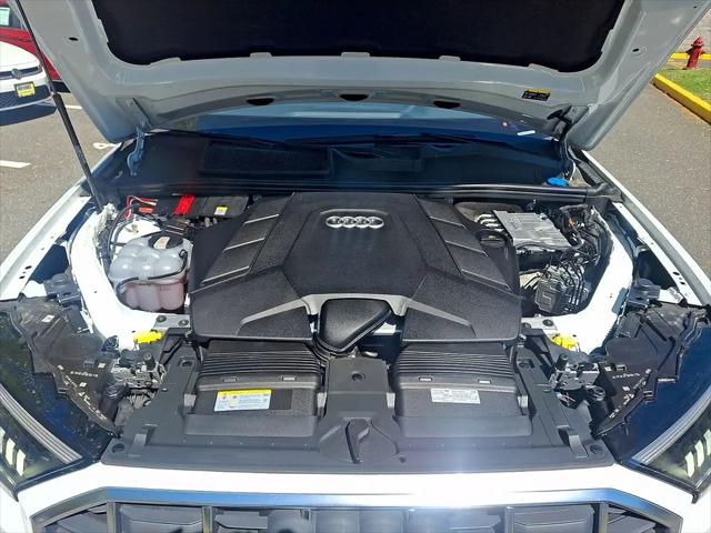 2023 Audi Q7 Premium 55 TFSI quattro Tiptronic