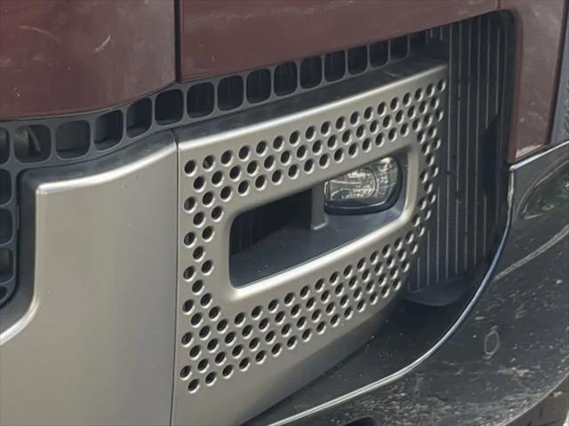 2025 Land Rover Defender 130 P400 X-Dynamic SE