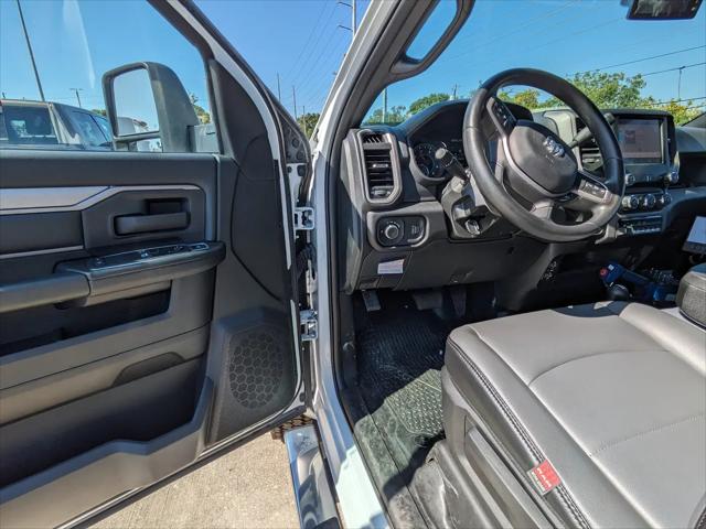 2024 Ram 5500 Tradesman/SLT