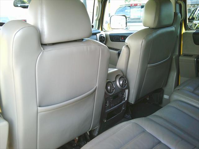2004 HUMMER H2 4dr Wgn