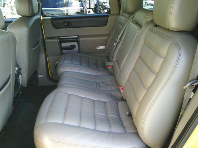 2004 HUMMER H2 4dr Wgn