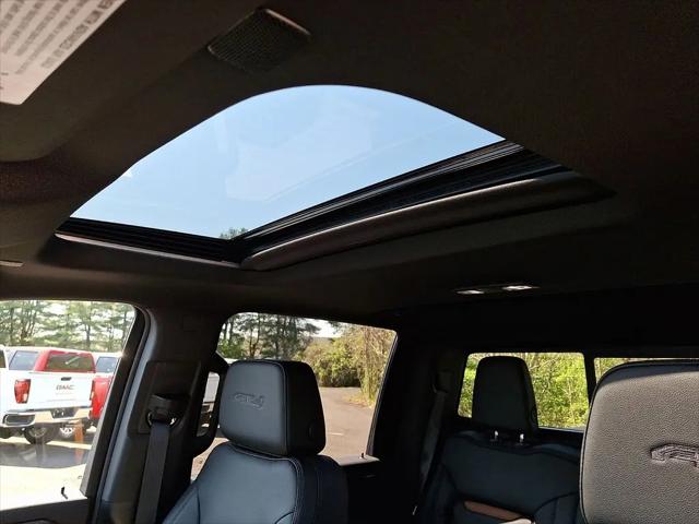 2026 GMC Sierra 2500HD Crew Cab, Standard Bed, AT4, 4WD