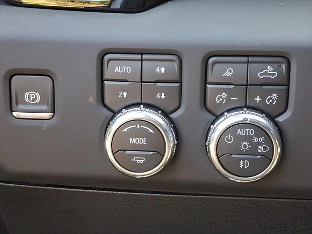 2026 GMC Sierra 2500HD Crew Cab, Standard Bed, AT4, 4WD