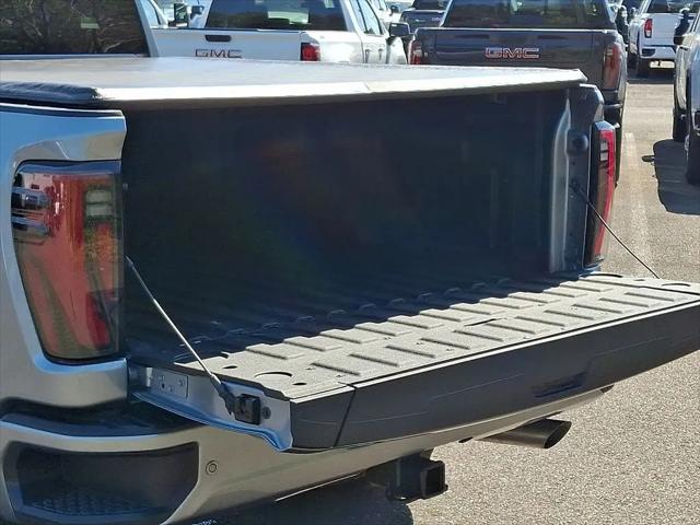 2026 GMC Sierra 2500HD Crew Cab, Standard Bed, AT4, 4WD
