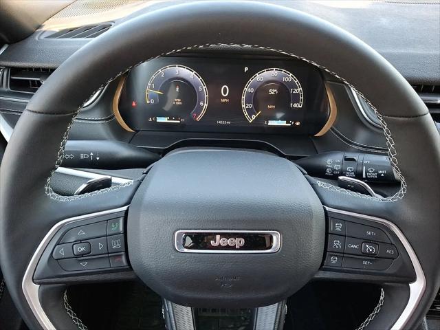 2025 Jeep Grand Cherokee L Altitude 4x4