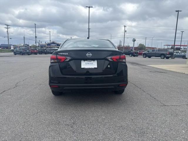 2025 Nissan Versa 1.6 S