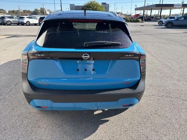 2025 Nissan Kicks SR FWD