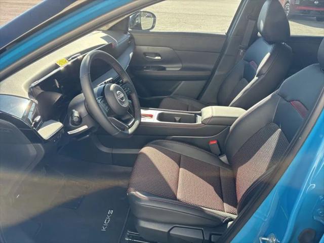 2025 Nissan Kicks SR FWD