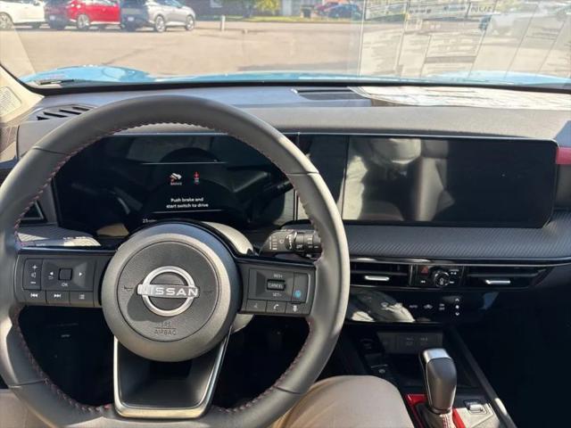 2025 Nissan Kicks SR FWD