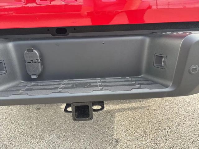 2025 Nissan Frontier Crew Cab SV 4x2