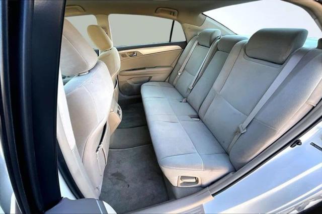 2010 Toyota Avalon XL