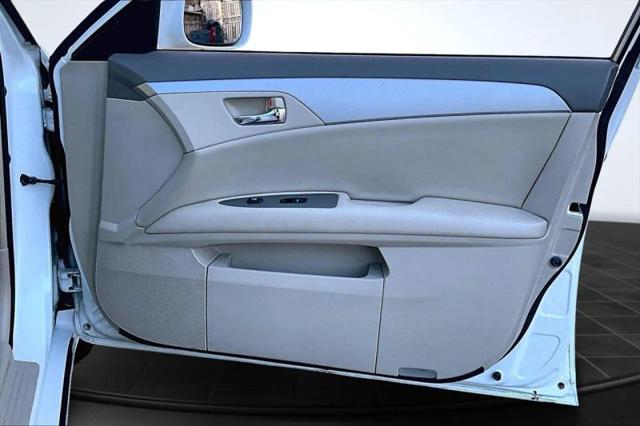 2010 Toyota Avalon XL