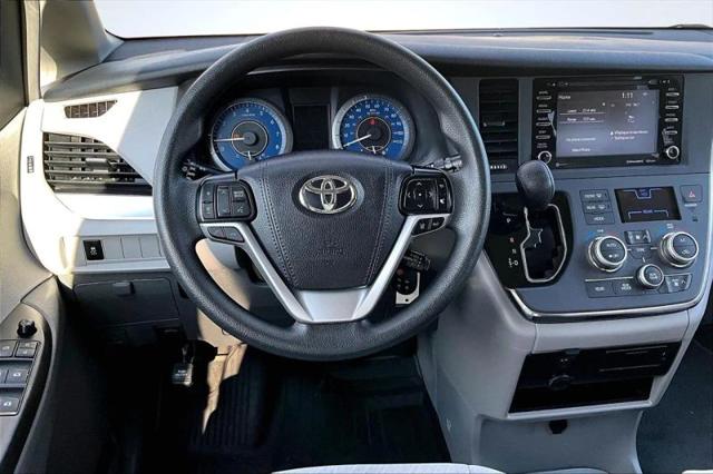 2019 Toyota Sienna LE 8 Passenger