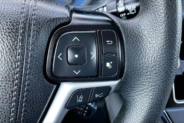 2019 Toyota Sienna LE 8 Passenger