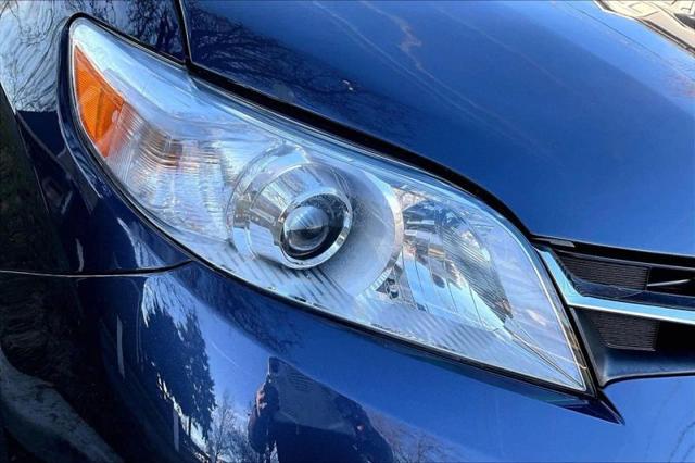 2019 Toyota Sienna LE 8 Passenger