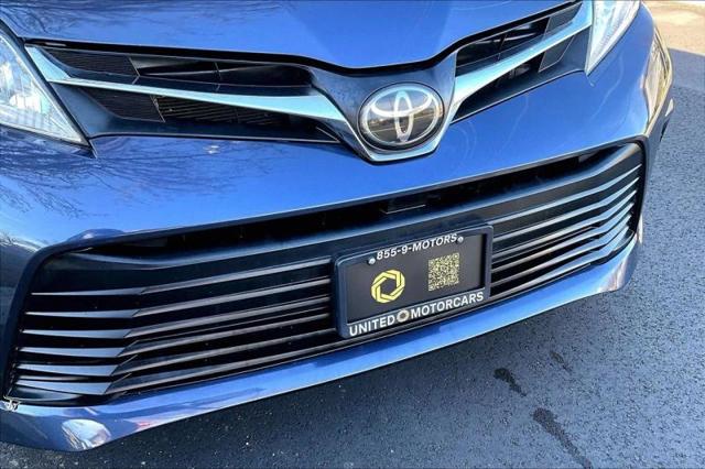2019 Toyota Sienna LE 8 Passenger