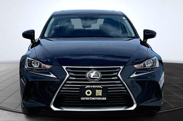 2017 Lexus IS 300 300