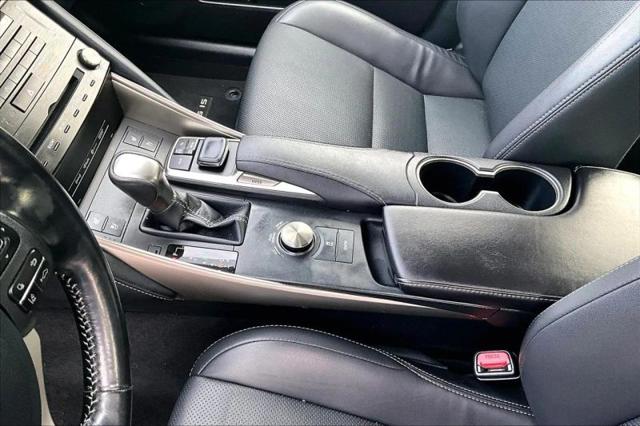 2017 Lexus IS 300 300