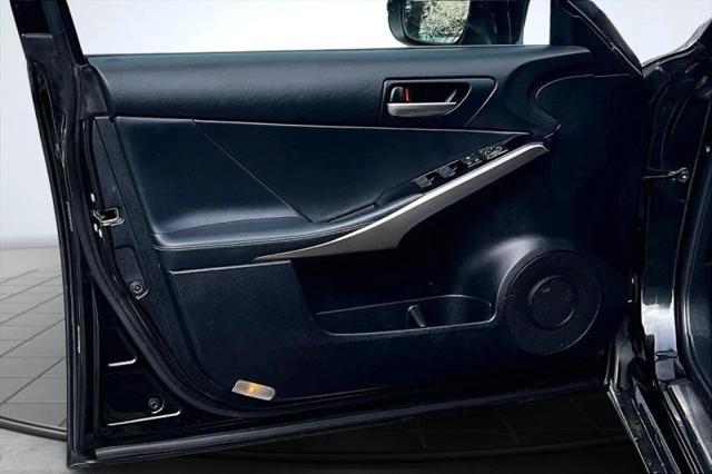 2017 Lexus IS 300 300