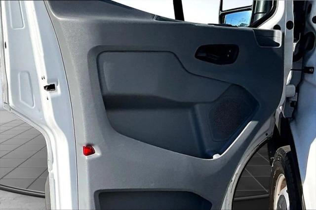 2016 Ford Transit Medium Roof w/Sliding Side Door w/LWB