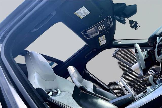 2020 Land Rover Range Rover Sport SVR