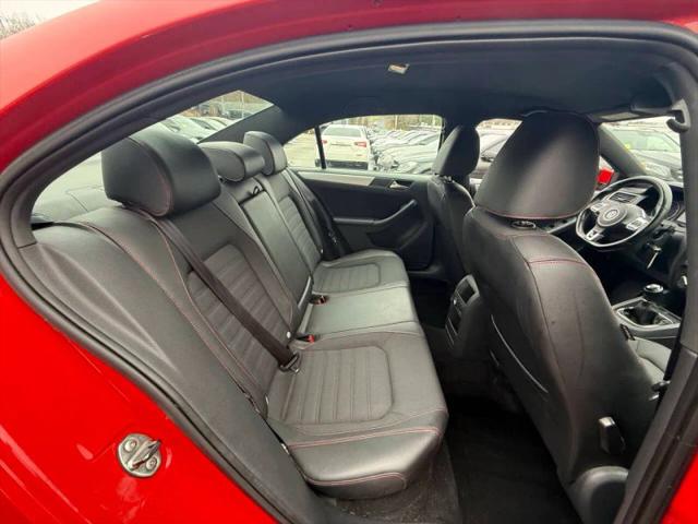 2013 Volkswagen Jetta GLI Autobahn