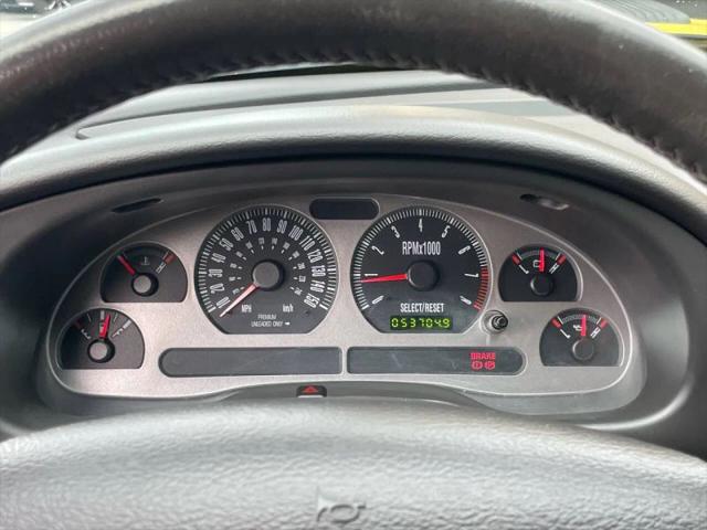 2003 Ford Mustang Mach 1