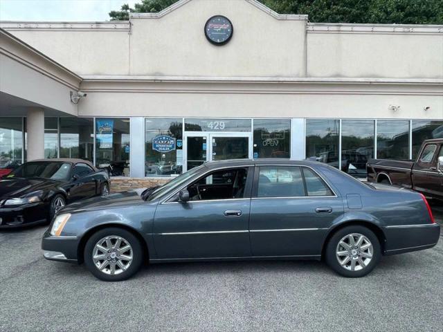 2011 Cadillac DTS Premium Collection