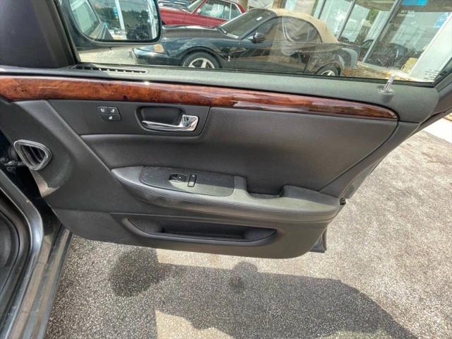 2011 Cadillac DTS Premium Collection