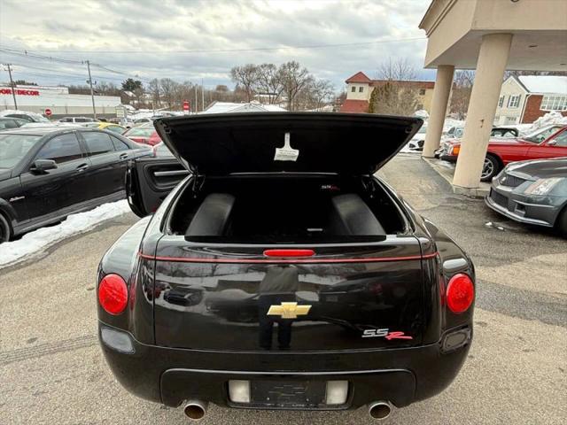 2004 Chevrolet SSR Base