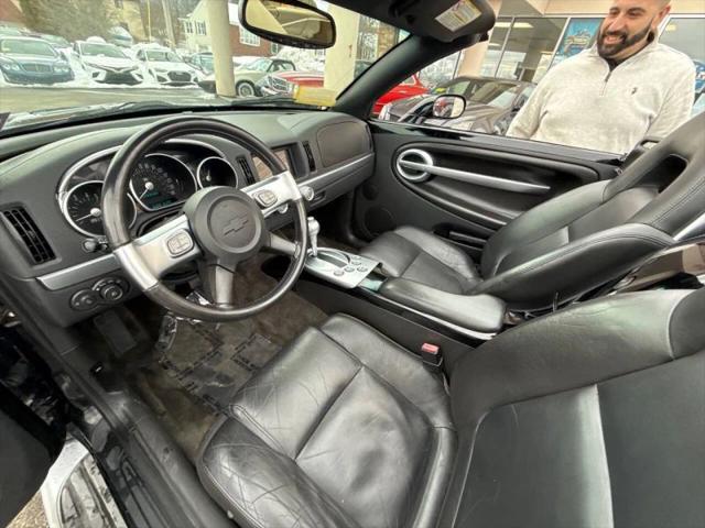 2004 Chevrolet SSR Base