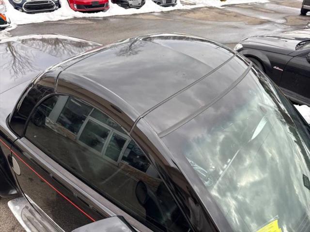 2004 Chevrolet SSR Base