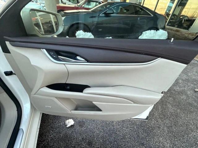 2013 Cadillac XTS Standard