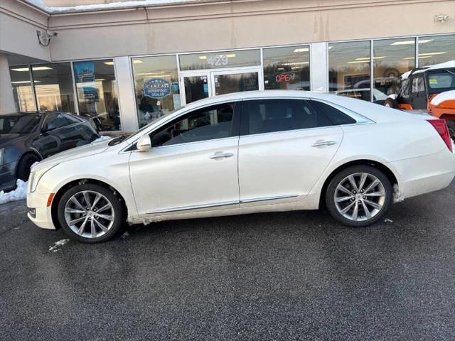 2013 Cadillac XTS Standard