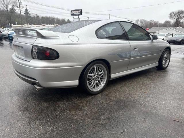 2005 Pontiac GTO Base
