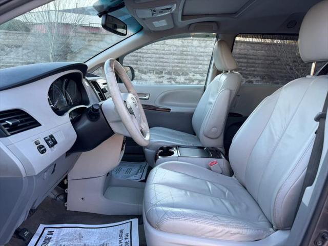 2011 Toyota Sienna XLE V6