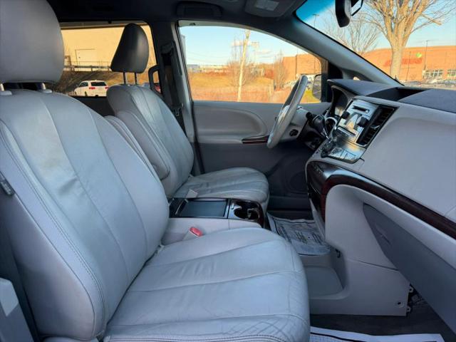 2011 Toyota Sienna XLE V6