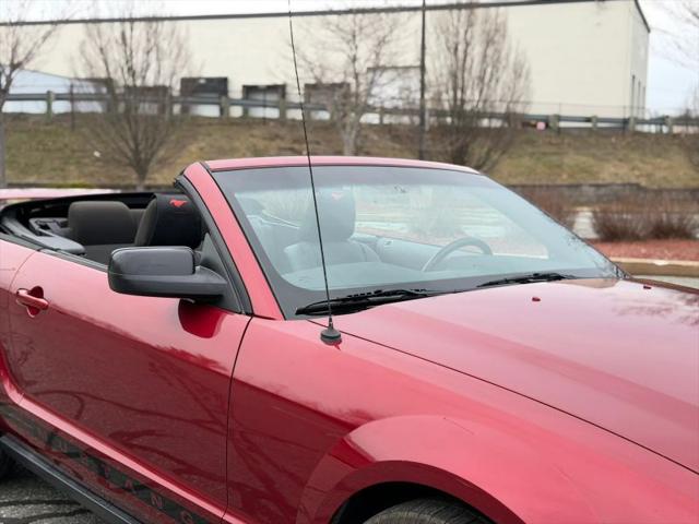 2006 Ford Mustang V6