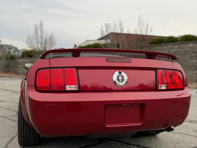 2006 Ford Mustang V6