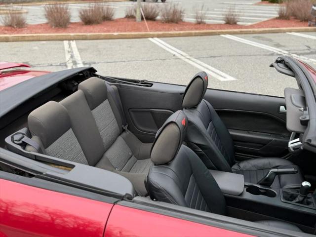 2006 Ford Mustang V6