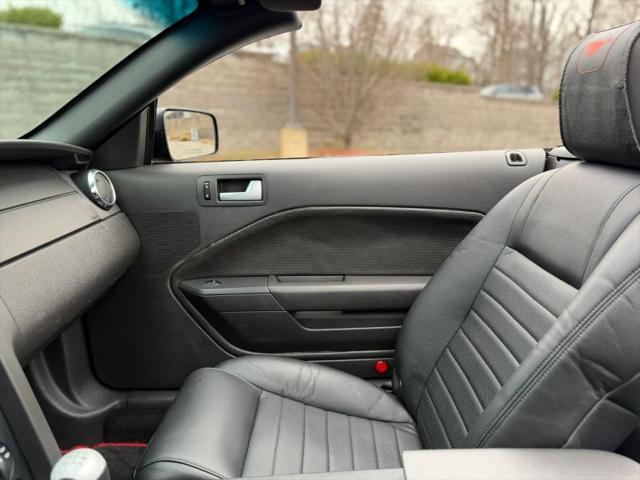 2006 Ford Mustang V6