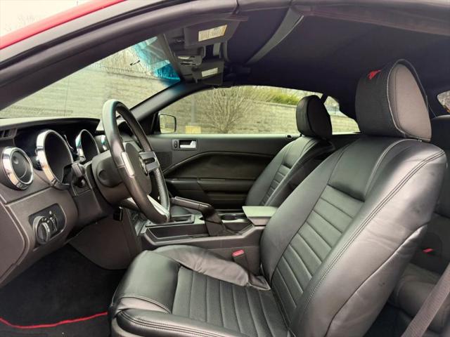 2006 Ford Mustang V6