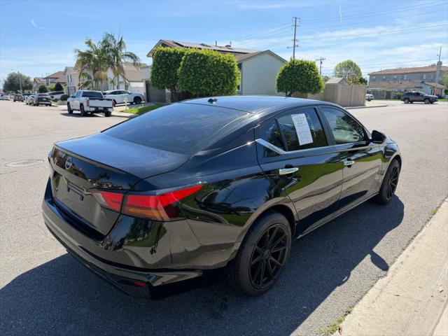 2025 Nissan Altima S FWD