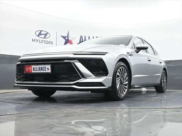 2026 Hyundai Sonata Hybrid SEL
