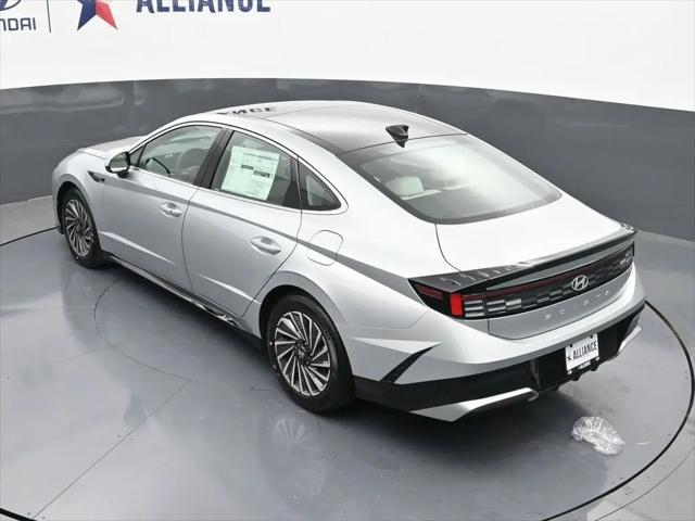 2026 Hyundai Sonata Hybrid SEL